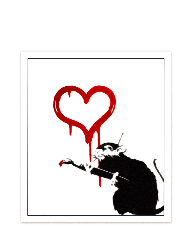 Banksys Brushing Rat zeigt eine Ratte, die mit Pinsel und rotem Herz eine Wand verschönert. Entdecke die politische Aussage und die Bedeutung des Werks. #Klein = 23x20 cm_exclude-this-tag